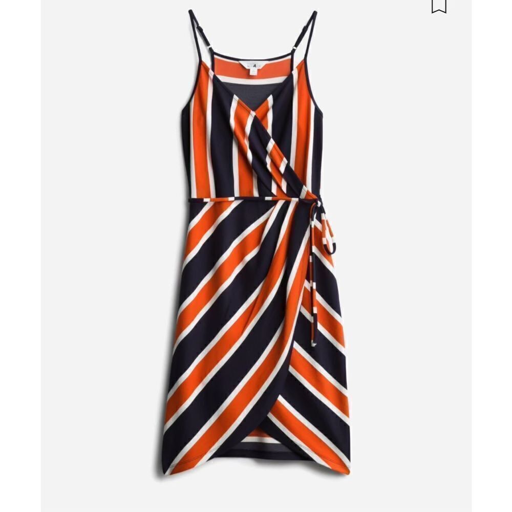 41 Hawthorn Faux Wrap Dress • LP